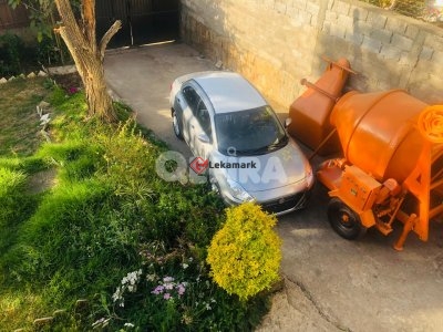 Concrete mixer