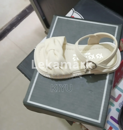 Children Shoe's